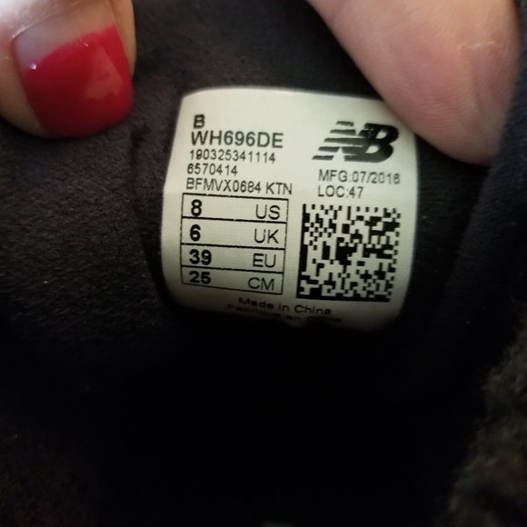 NEW BALANCE REENGINEERED black suede lined high top sneakers - Picture 7 of 7